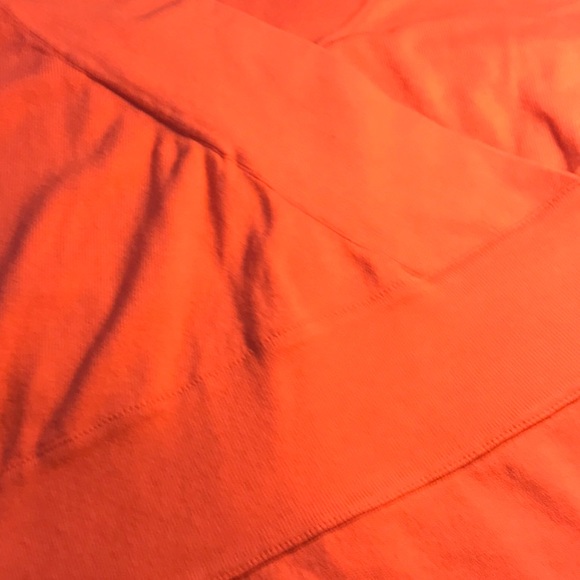 Orange T-shirt NWT - Picture 3 of 5
